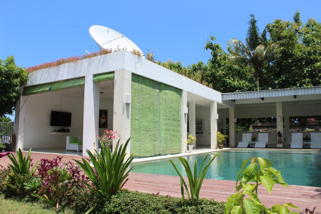 Villa Putih Lovina מראה חיצוני תמונה